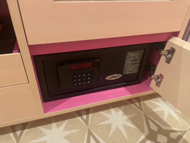舞浜駅周辺にある三井ガーデンホテルの金庫