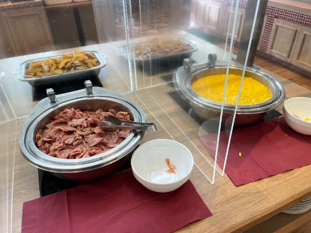 舞浜駅周辺にある三井ガーデンホテルのベーコン