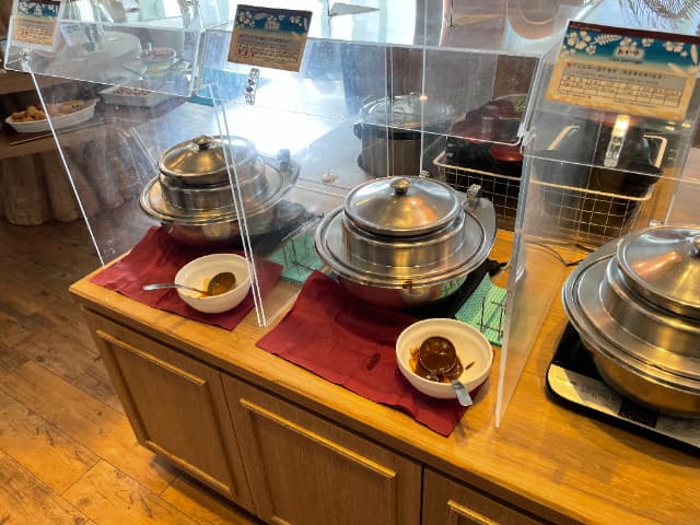 舞浜駅周辺にある三井ガーデンホテルのカレー