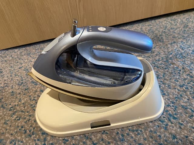 舞浜駅周辺にあるヒルトン東京ベイのヒルトンルームのアイロン