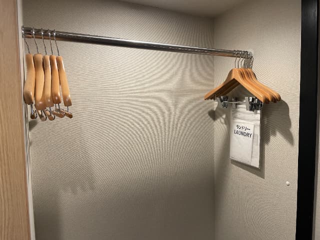 舞浜駅周辺にあるヒルトン東京ベイのヒルトンルームのランドリー