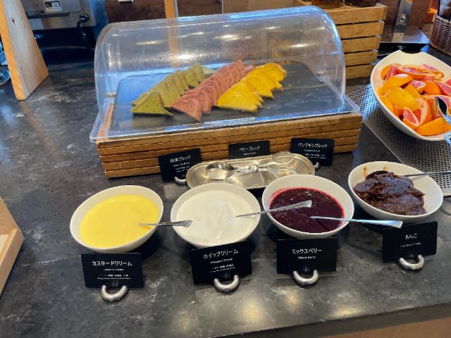 舞浜駅周辺にあるヒルトン東京ベイの3種パン