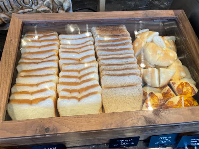 舞浜駅周辺にあるヒルトン東京ベイの食パン