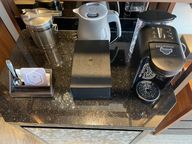 ハイアットリージェンシー東京ベイのコーヒーアメニティ機材一式