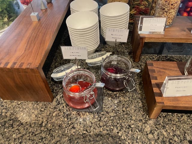 ハイアットリージェンシー東京ベイのフルーツソース2種