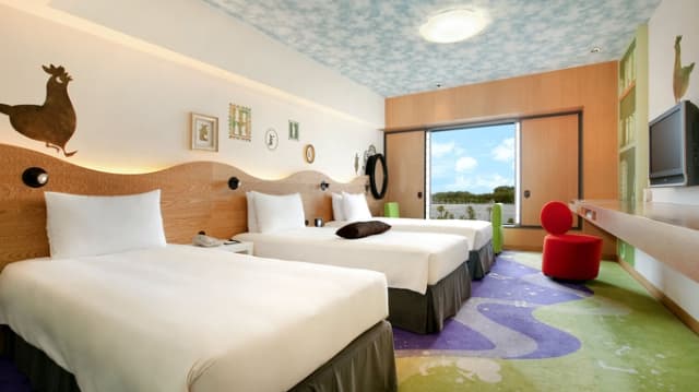 舞浜駅周辺にあるヒルトン東京ベイの女子旅におすすめの3人部屋「ハッピーマジックルーム」